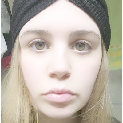 OC_Jenny's tweet photo. #NuevaFotoDePerfil https://t.co/0uTWUaXYzN