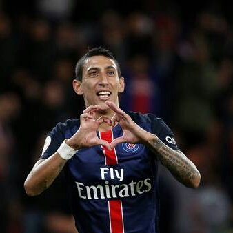 JaviHds42k's tweet photo. #FelizSanValentin
#Paris
#Olalaaaa https://t.co/qVNwjiuX6g