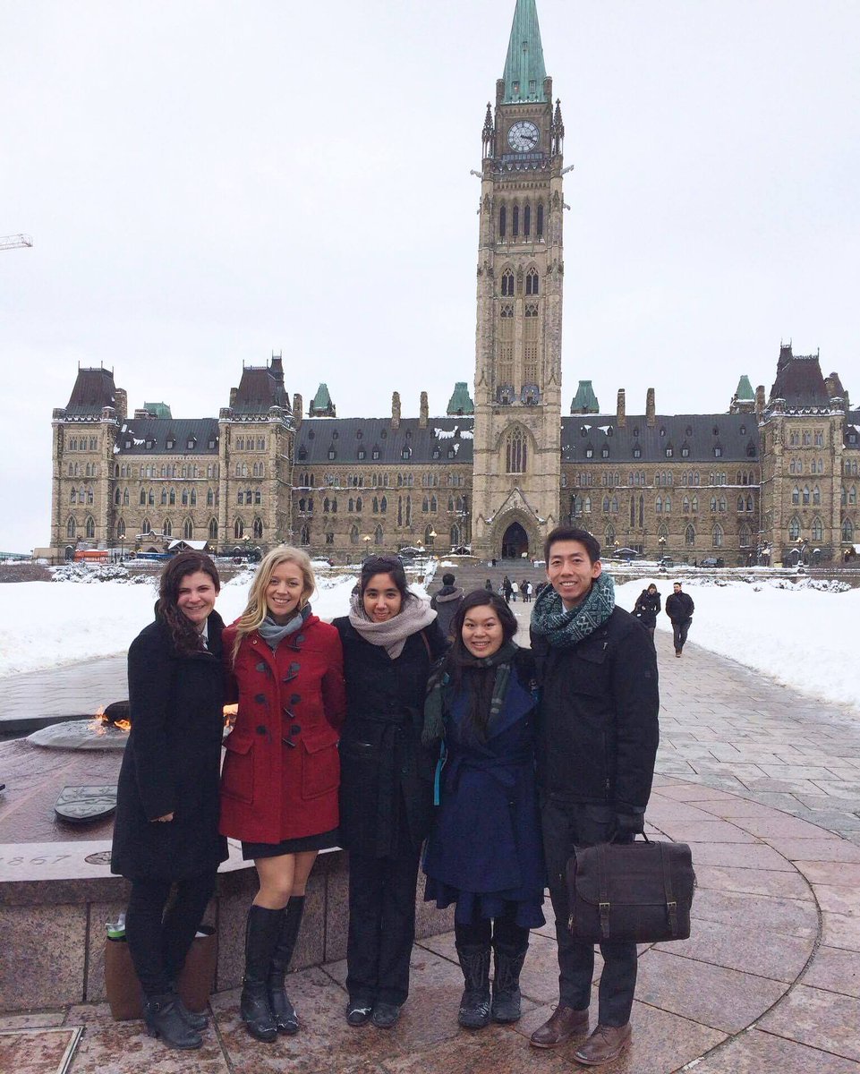UBCMeds's tweet photo. Congrats to our UBC Reps for representing us on the hill at National Lobby Day! || #CdnHealth #CdnPoli #Lobby2017 https://t.co/DXBmNws8oW