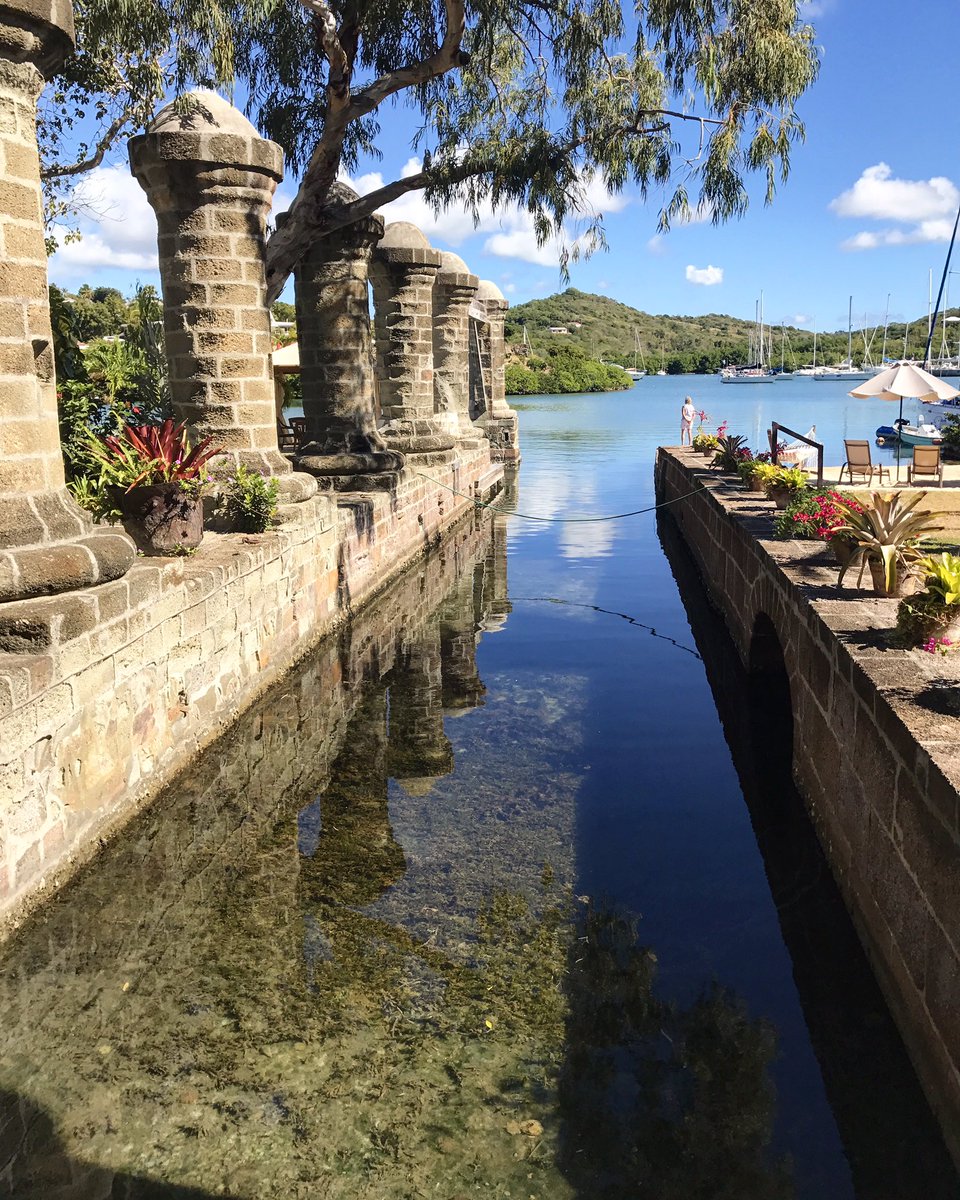 Catch up with @AnchorConcierge in Antigua. They're our premier #yachtagent there. 

📸 by #AYSS in #nelsonsdockyard