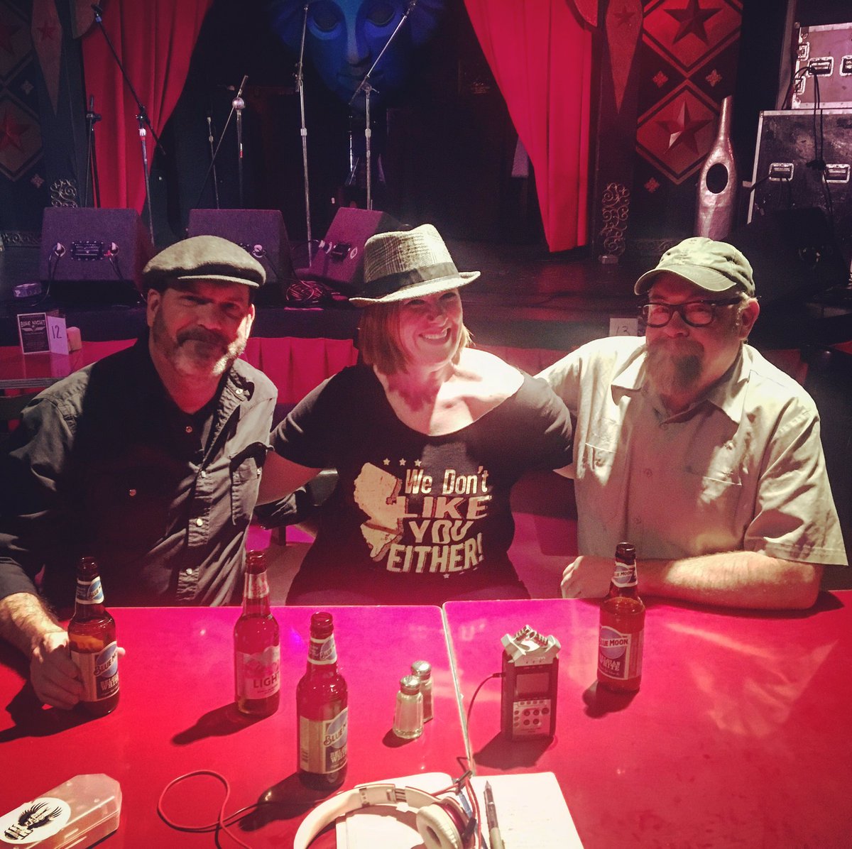 AwesomeRoxyFree's tweet photo. My interview with @weirdnj is live!https://t.co/oB4YGT43M7 https://t.co/HBYiPDUyG7