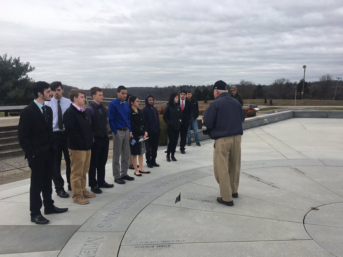 MooreFBLA_'s tweet photo. Very cold but also educational at Kentucky Vietnam Veterans Memorial today! #KNOWMoore https://t.co/jqIEDbRQkG