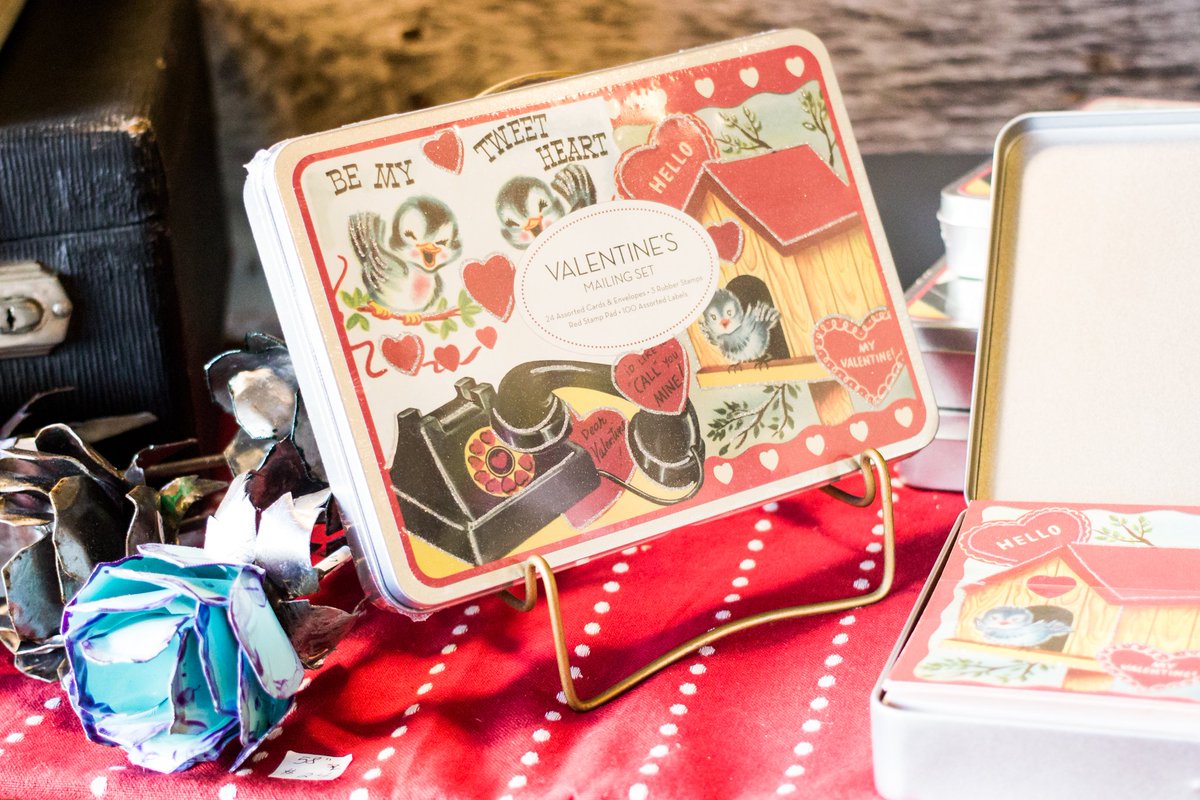 Spread love wherever you go! Let no one ever come to you without leaving happier. xoxo, FV.