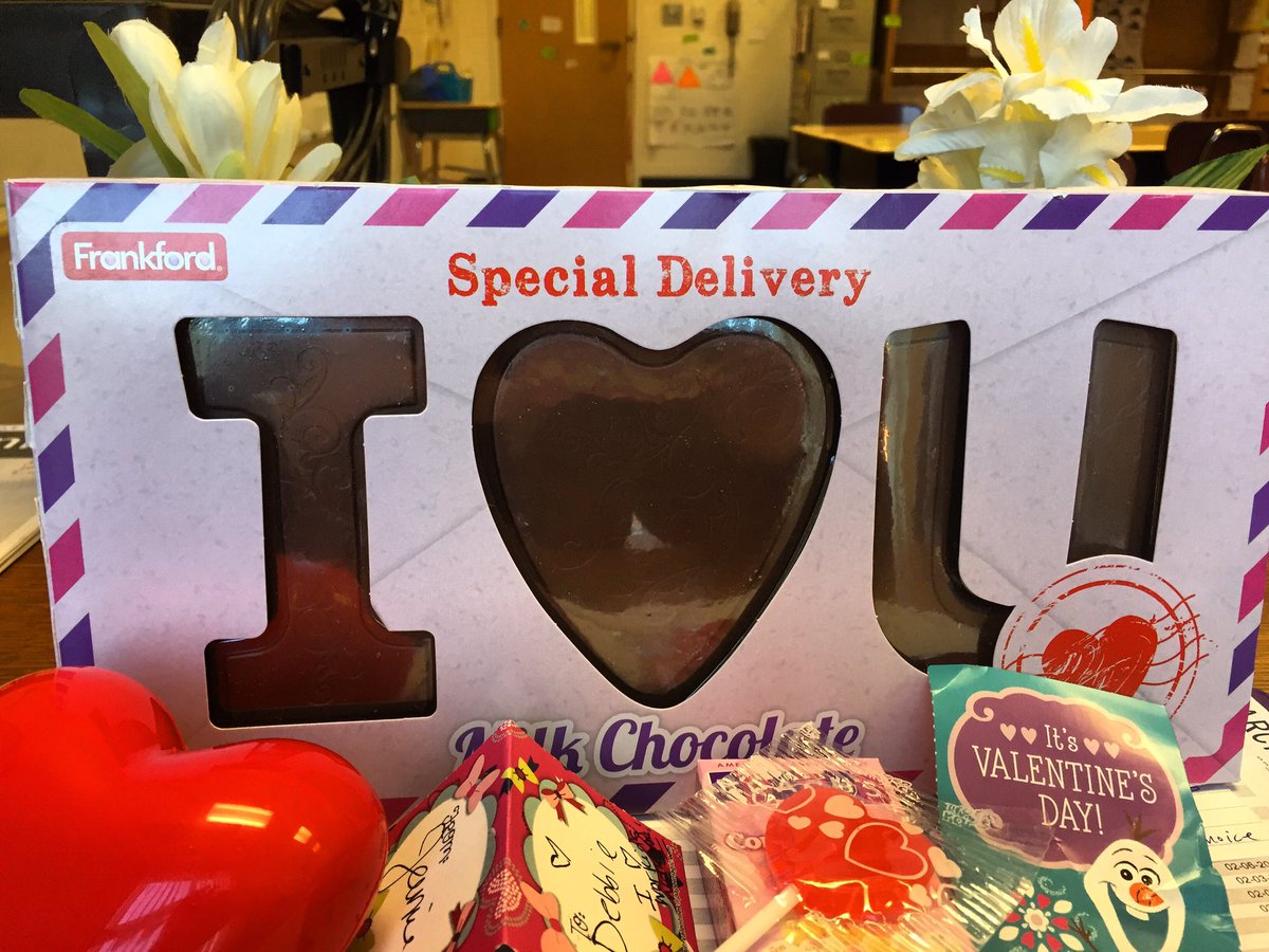 debbie_skaggs's tweet photo. Rocky Creek students know how to make their teachers feel loved! @RCE_HCS #ensuringsuccess https://t.co/jzrYyD9QA6
