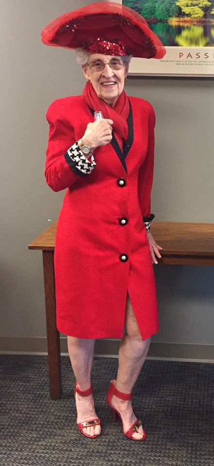 NBClothesCloset's tweet photo. February 14th Valentine's SALE--- 50% off all red, white or pink clothing and all Valentine décor, Includes white tags https://t.co/MLe2CLATHG