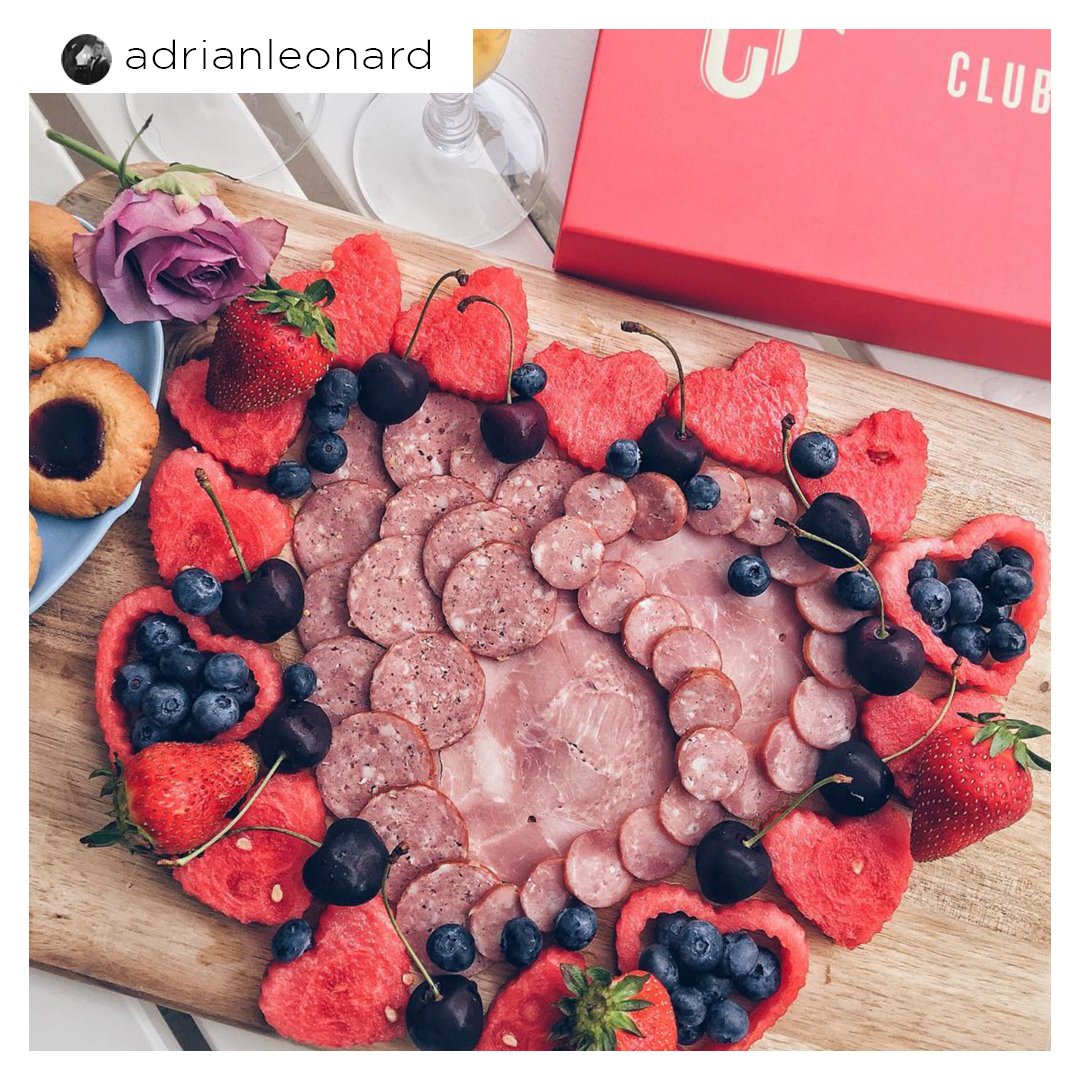 CarnivoreClubUK's tweet photo. Happy Valentine's Day! Great photo by @adrianleonard23. This could satisfy any carnivore!
#CarnivoreClub #valentines #meat #charcuterie #yum https://t.co/6Yk5qZ8uH1