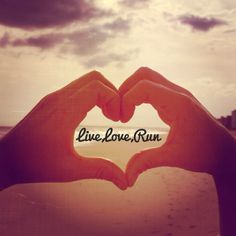 DashandBashGVL's tweet photo. We'd like to gift you a #valentine! Use the code "LOVE2RUN" and receive $5 off for the #5K on 3/18. https://t.co/XTdoURWKdi https://t.co/D9HYrgVNlT