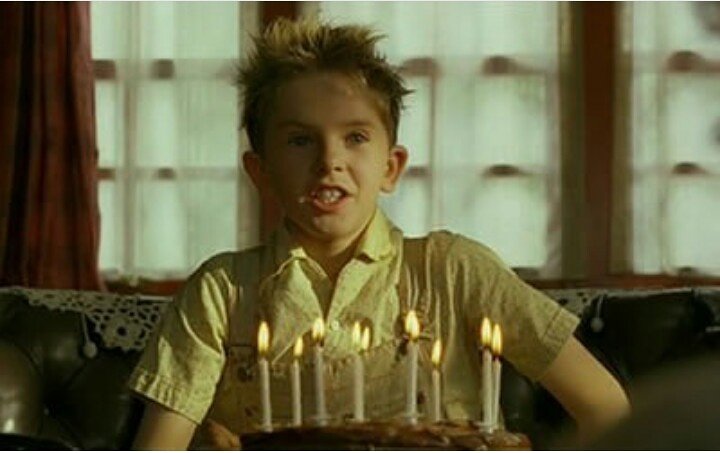 Happy birthday freddie Highmore  