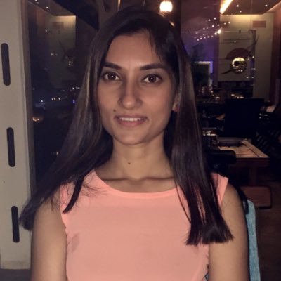 Looksinstahiral's tweet photo. #NewProfilePic https://t.co/3ESHFhyG7u