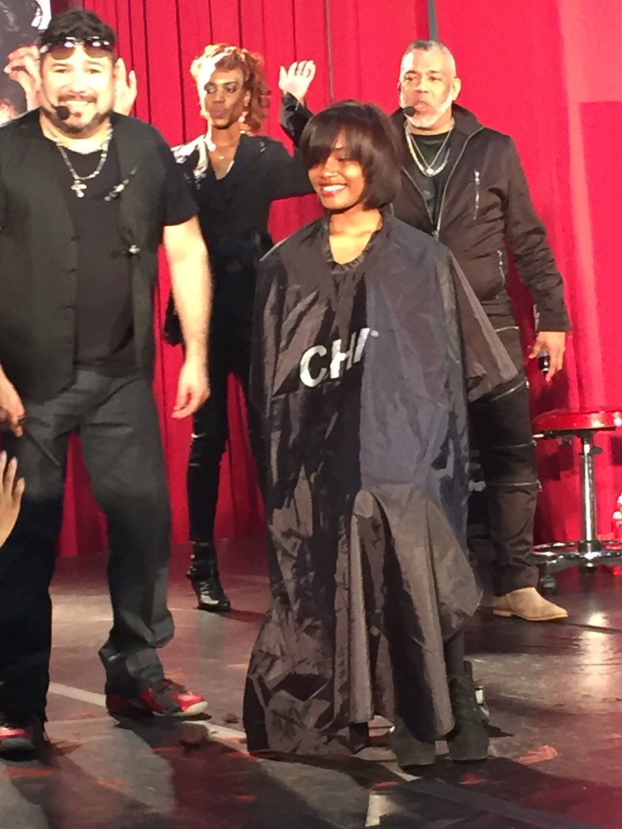 JamFromTheGram's tweet photo. #FaroukSystems #JoeAnthony #ChiHairCare #Model #Actress #atl #BronnerBrothers #HairShow #Jamerra #BronnerBrosWinterBeautyShow https://t.co/R9fWFn0Rbf