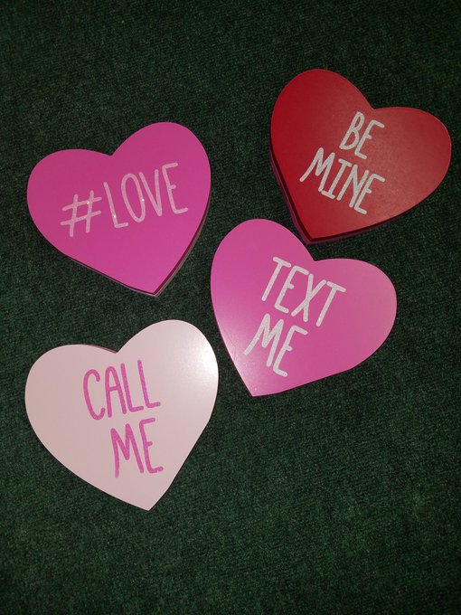 Happy #TITTYTUESDAY #ValentinesDay Caress, lick, and love #femalemuscle  JOIN MY SITE as your gift to<a href="/tag/tittytuesday"class="tags">#TITTYTUESDAY</a><a href="/tag/valentinesday"class="tags">#ValentinesDay</a><a href="/tag/femalemuscle"class="tags"><span>#femalemuscle</span></a>