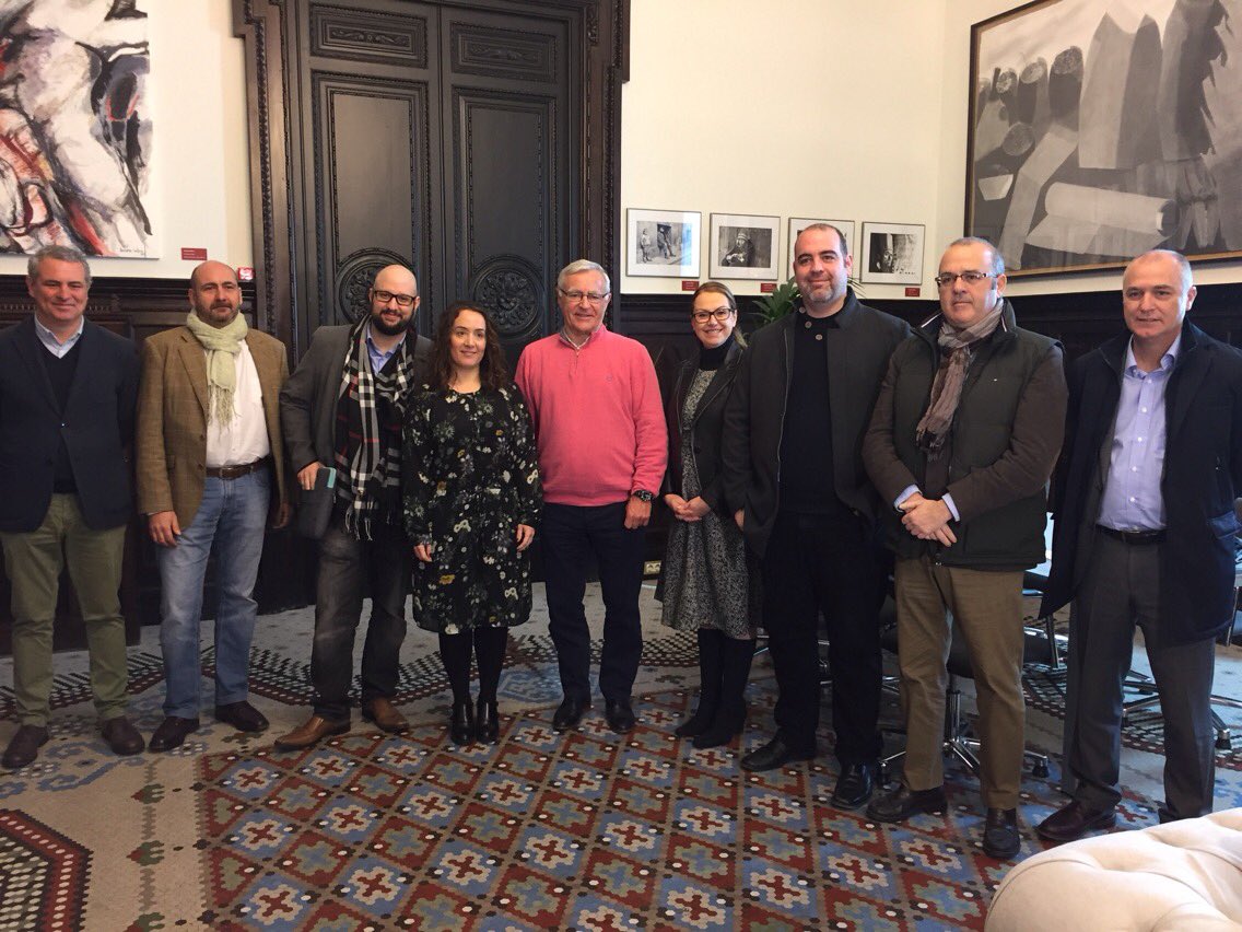 #València opta a ser la seu espanyola de la Convenció Internacional de Còmics, coneguda com a Comic Con.
▶️bit.ly/2lM0olR