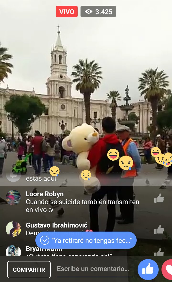 Riicardotaku's tweet photo. :v Esto es mas entretenido que Netflix! 😅😂ahre
#FelizSanValentin  
Y los comentarios 😂😂🔫 https://t.co/vitYJ2OEsf
