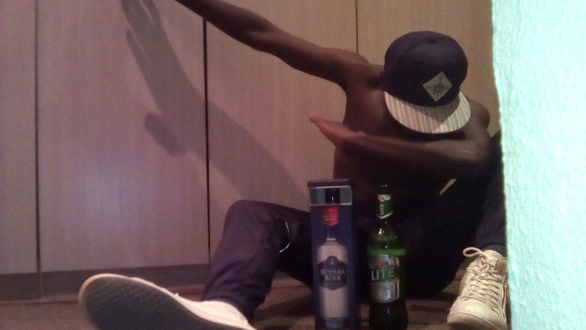 JustLulo tweet picture