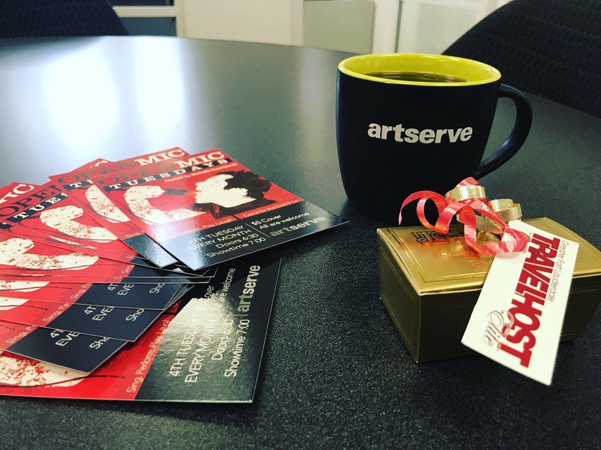 OMTuesdays's tweet photo. #StreetTeam enjoying a nice cup and treats, care of @travelhostftl. Find us and say #FEBShow for comps! #CallingAllArtists @OMTuesdays https://t.co/OQ6teWiDtF