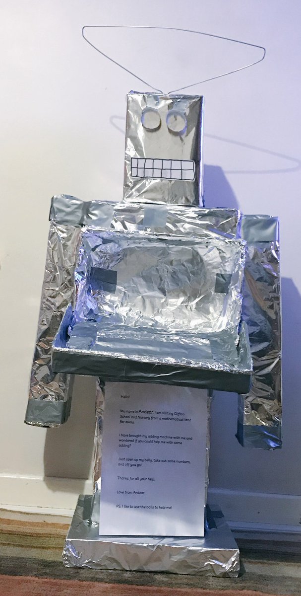 mrsmorris27's tweet image. I&apos;m at my happiest when I&apos;m teaching 📚 Andear went down a blast today!! #CreativeTeaching #MyPassion #PracticalAddition ✔️✔️✔️