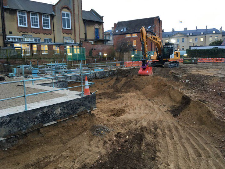 Derek Farrow tweet media