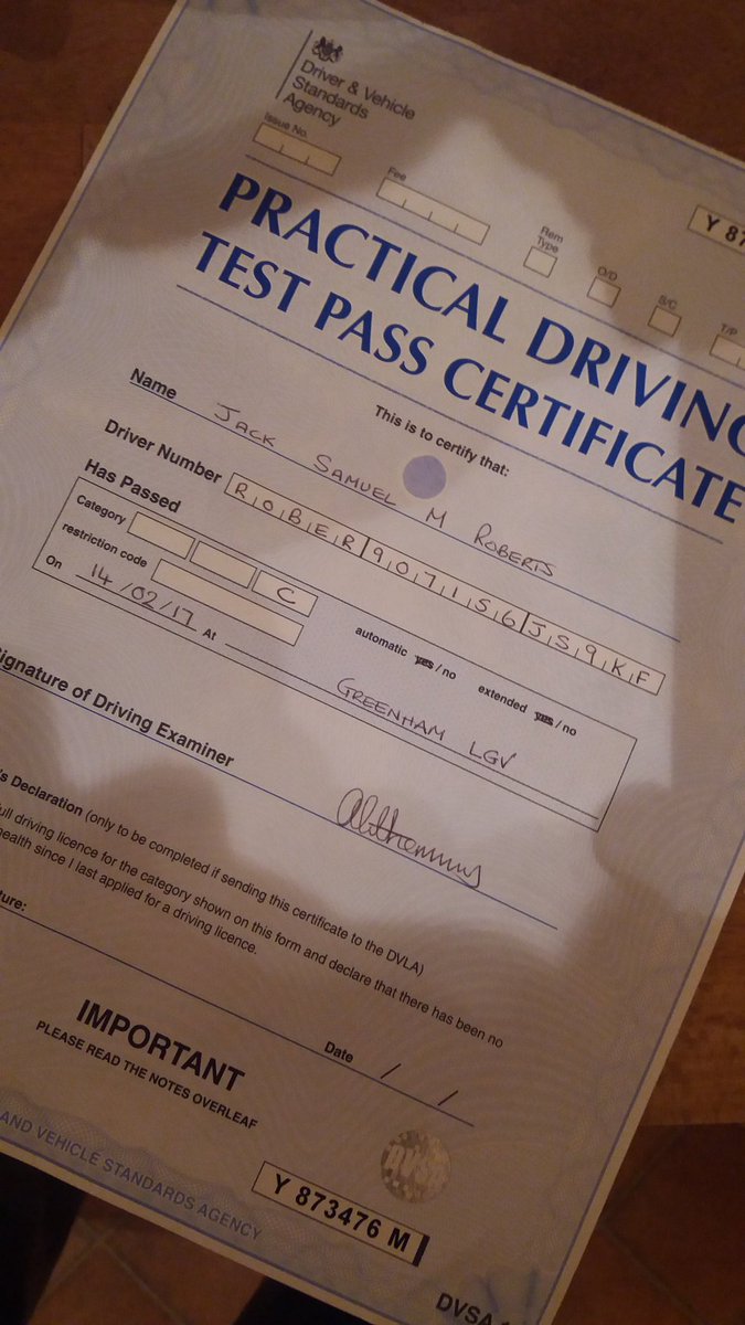 robertsjack31's tweet photo. HGV/LGV class 2 ✅🎉🎉🎉 https://t.co/lFyL20IdyK