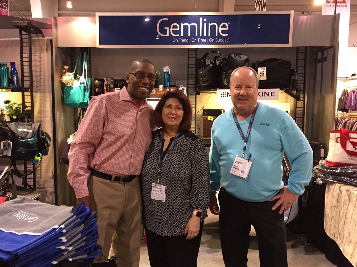 GemlineProducts's tweet photo. Say hello to our #pppcnatcon2017 crew! If you're at the show, be sure to stop by booth #639! https://t.co/dXBWnCHCGn
