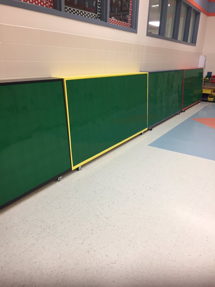 renea_bufkin's tweet photo. Loving our new Lego wall! #buzzpeavy #TxEdTuesday #buzzhisd @tedcruz @TrentAshbyTX @JohnCornyn @SenRobertNicol https://t.co/7kMO3L5EW9