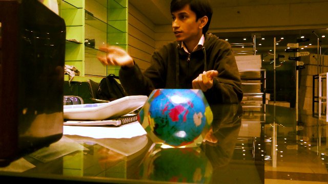 hassaannkhann's tweet photo. Telling him about freelancing https://t.co/CC5XLKq2LV #PakistaniFreelancer #YouTubePk #YouTubePakistan https://t.co/9H1ks01Rgm