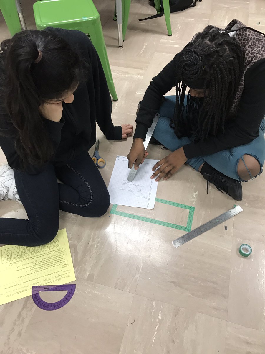 EMVT_STEM's tweet photo. 7th grade IAM students coding robots to design a garden perimeter @MMSEagles #AISDproud #makerspace #AISDcodes https://t.co/TDq0ADv2DX