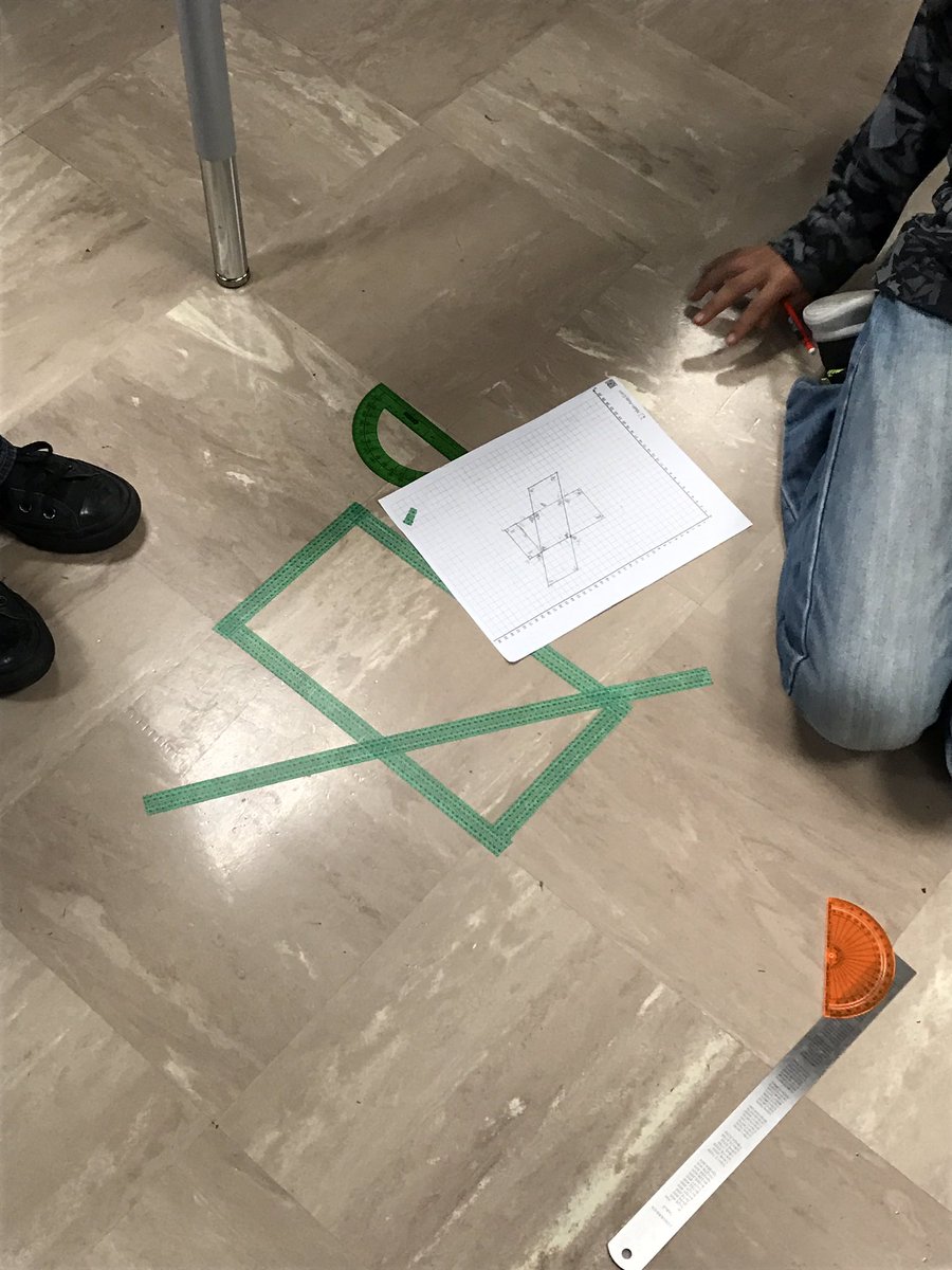 EMVT_STEM's tweet photo. 7th grade IAM students coding robots to design a garden perimeter @MMSEagles #AISDproud #makerspace #AISDcodes https://t.co/TDq0ADv2DX