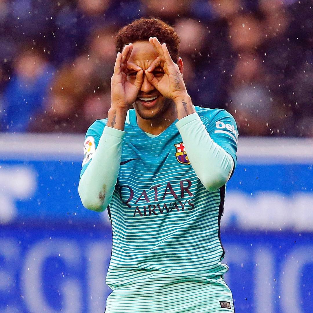 neymarjr's tweet photo. Que Deus nos abençoe e nos proteja 🙏 ⚽ https://t.co/5b9LJZMVrM
