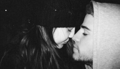 TinchoBatte__'s tweet photo. Elijo el dia del amor para decirte lo mucho que te amo Mila, sos lo mejor que me paso en la vida hermosa ♥️ https://t.co/Qnhbq0AWhL