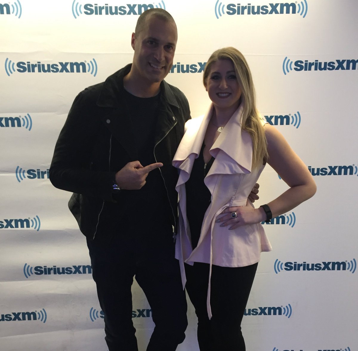 EvaMOfficial's tweet photo. Tune in to SiriusXM 102 now! I'm on with @NigelBarker #GentsCode
#NYFW https://t.co/JXGZ9cq1Qo