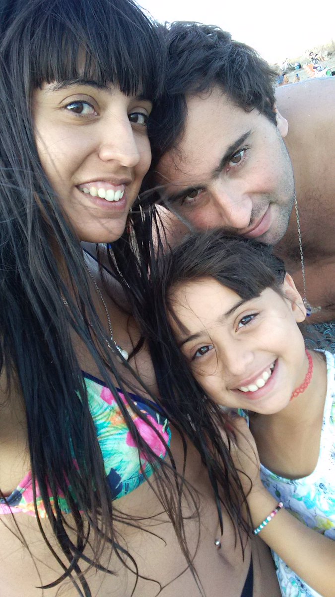 CamLongo25's tweet photo. Mi mundo perfecto*Mi amor eterno los amo!! https://t.co/jgSlAghLFz