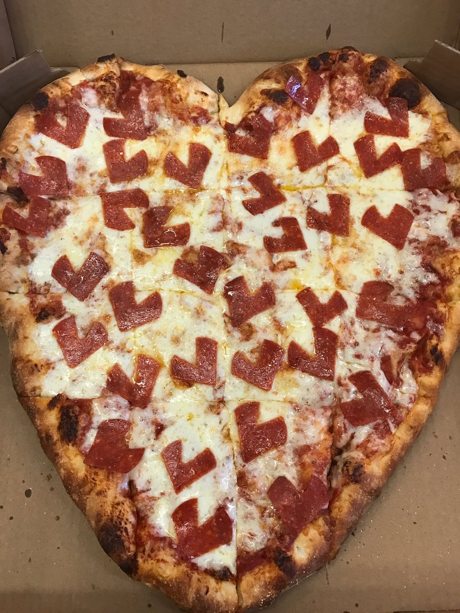 CapriPizzaShop's tweet photo. Show some love today! Order your Valentine's Day Pizza! https://t.co/SfLyzlZY43