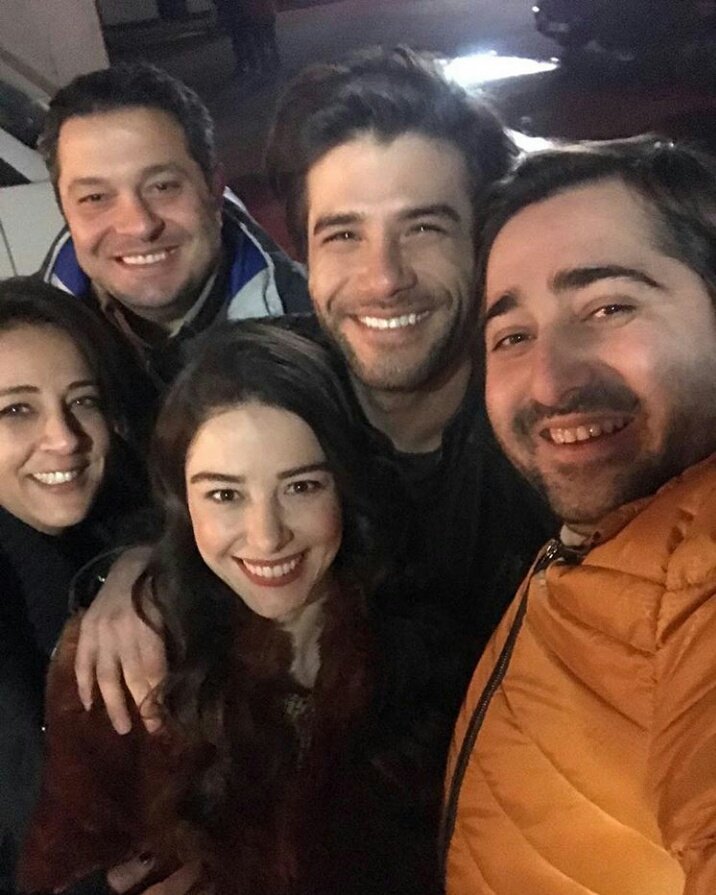 kirazcanfann's tweet photo. Foto geldinde hiç üzüleceğimi düşünmemiştim
#YıldızlarSahidim #setinden https://t.co/kSWrnDQMyk