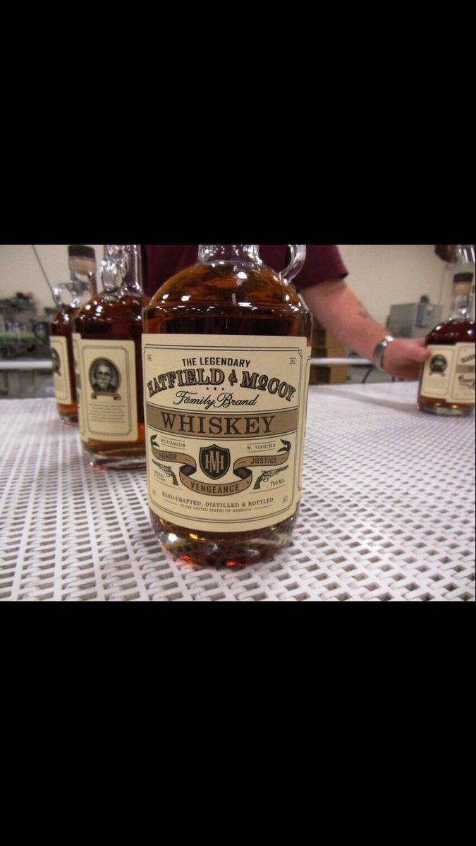 Happy #ValentinesDay ❤ We hope it's #legendary 😎