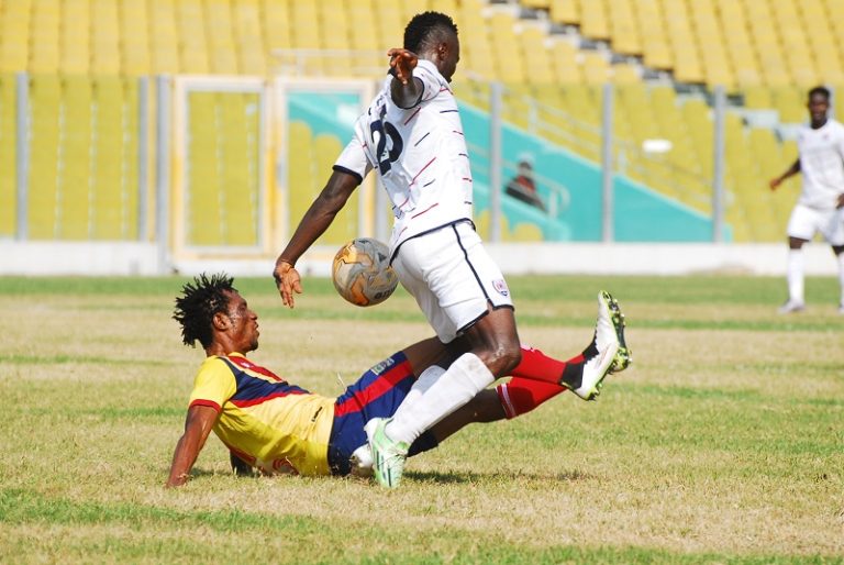 GhanaliveTwitt's tweet photo. #Inter-Allies vs #Heartsof the #Oaks 0-0 draw game Read More>>https://t.co/NlueMGnxS6 https://t.co/o0Lx2Q5KEu