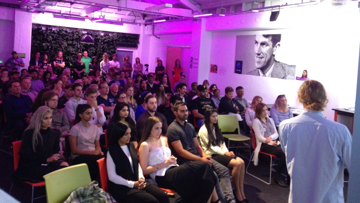 1nspiringStory's tweet photo. A big THANK YOU to the #WGN community for supporting our @LivetheDreamNZ young social entrepreneurs, and for a great evening!! #Legends https://t.co/TkMwo4GkXe