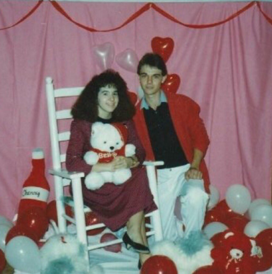 TimDuncanBass's tweet photo. This was Valentine's Day 27 years ago with Melissa. Love you forever. #myforevervalentine https://t.co/QcEnjypKrk