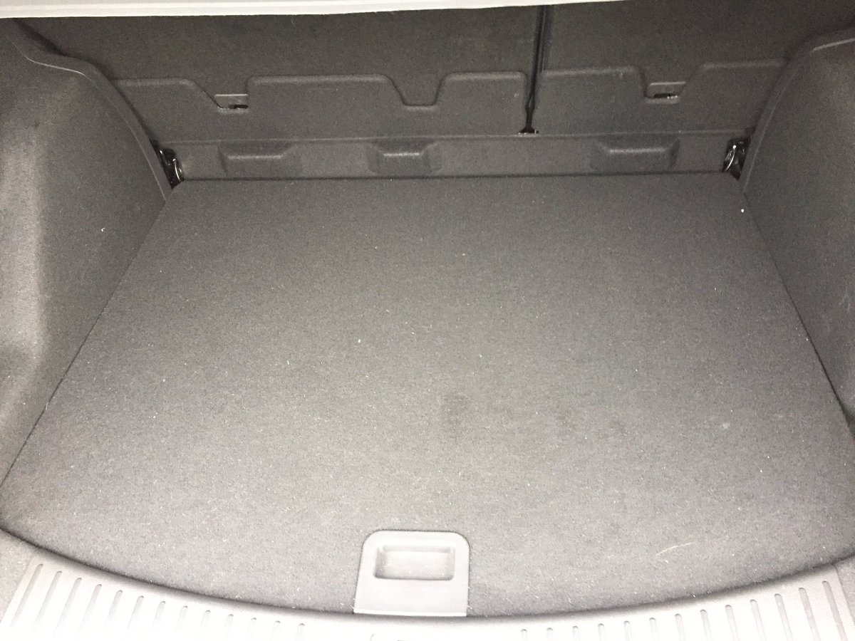 Vseast's tweet photo. Interior valet+ on this #FordKuga this morning. Lovely car and another first for #valetsoutheast @pvdapproved @forduk #valeting #detailing https://t.co/UQ1tFWPtmo