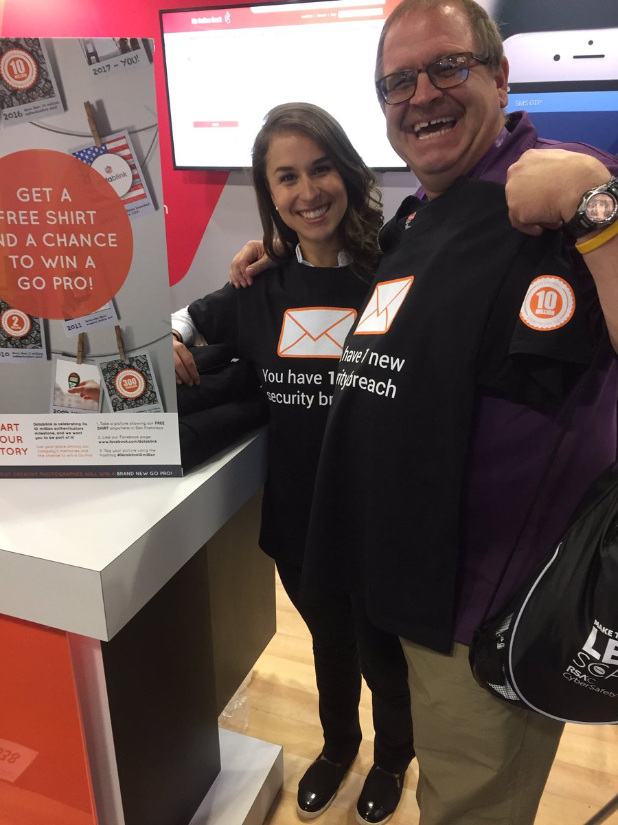 NaplesErrands's tweet photo. #datablink10million https://t.co/1uzzCJzscf
