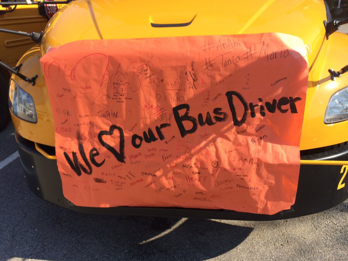 mgollnick1's tweet photo. @OrangeCoSchools @NHVoyagers  we ♥️our bus drivers! #busappreciation https://t.co/5QcdroDVbv