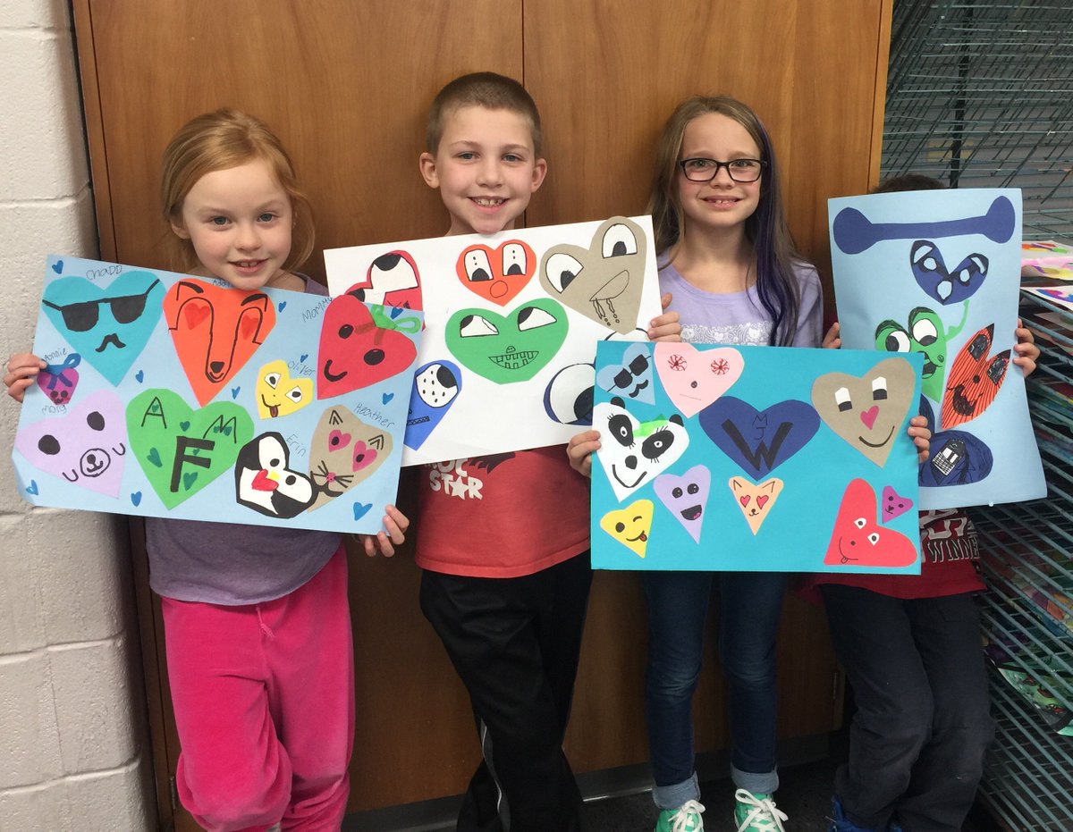MrsArnoldART's tweet photo. Thanks for the inspiration @ChrisUphues! #d62learns #2ndgrade #artclass
#valentines #ICS #ICSart https://t.co/oSc5rpfGvE