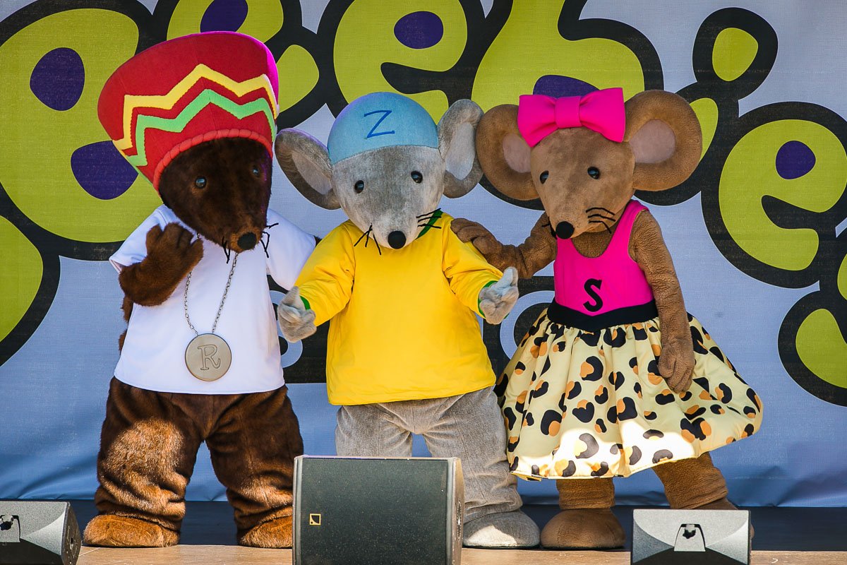 creatoruk's tweet photo. A Big #OneLove for @Rastamouse_irie for #Valentines.

We worked with #DaEasyCrew at @CBeebiesHQ #BigDayOut in #westonsupermare. https://t.co/pVXprZIAMt