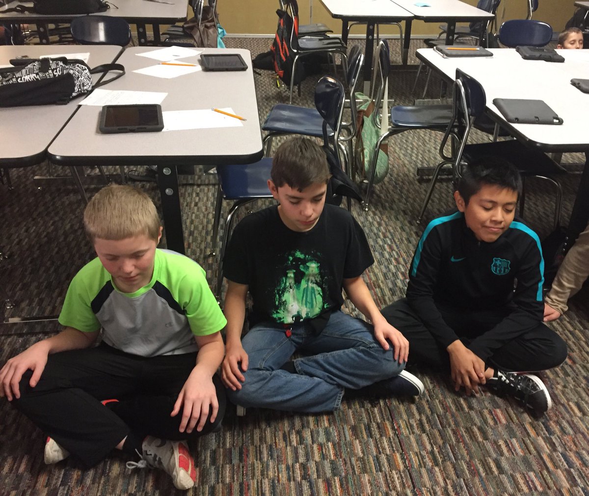 pennynickell's tweet photo. We took time for some #mindfulminutes affer lunch today. @Aaptiv #Turner202Strong https://t.co/teL2n1ZQug