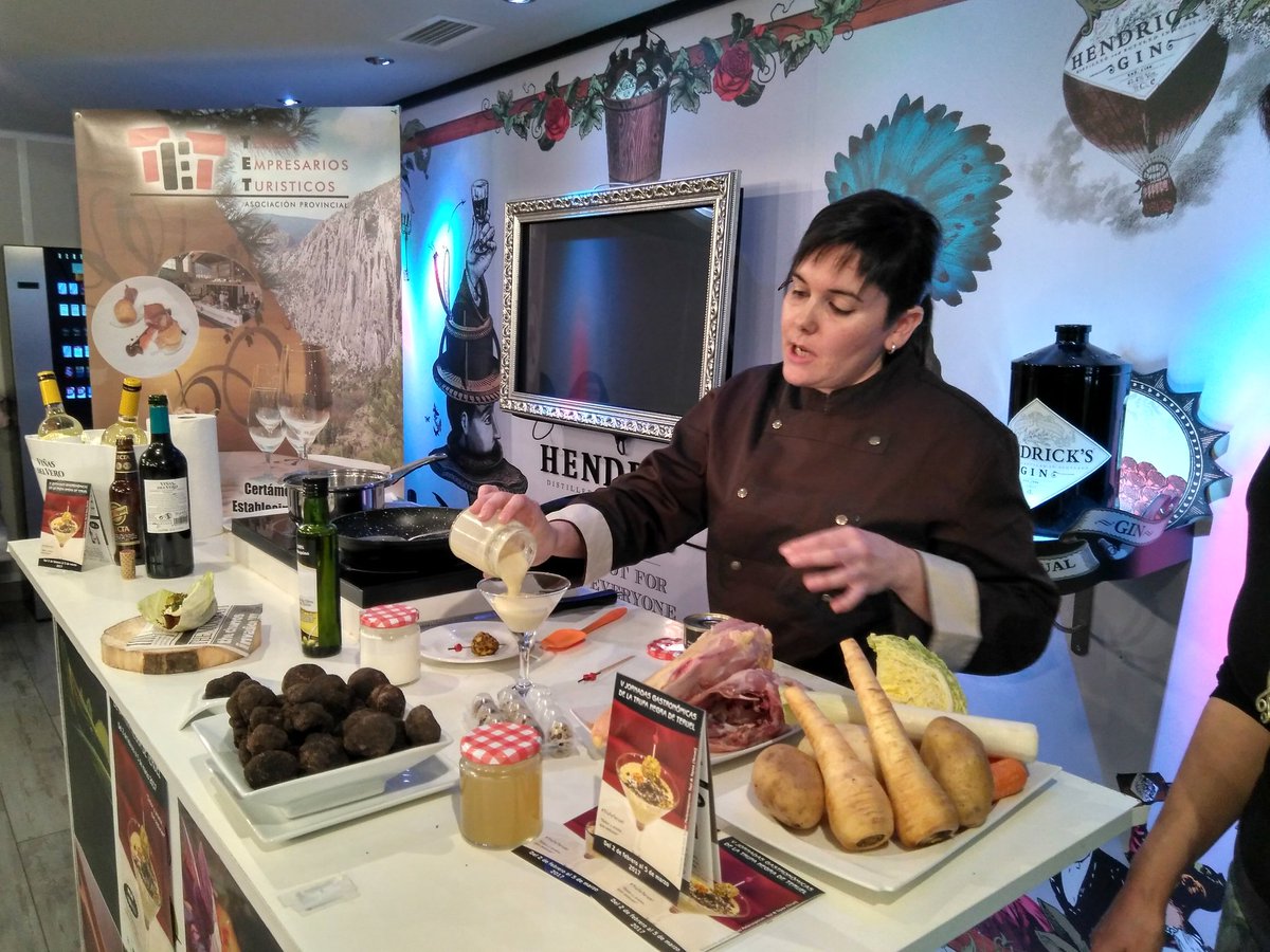 Le toca el turno a nuestra chef Dolores de <a href="/tapea_tapi/">TapiTapea</a> Presenta "Suculenta Gula" Una forma muy original de saborear nuestra #TrufaTeruel