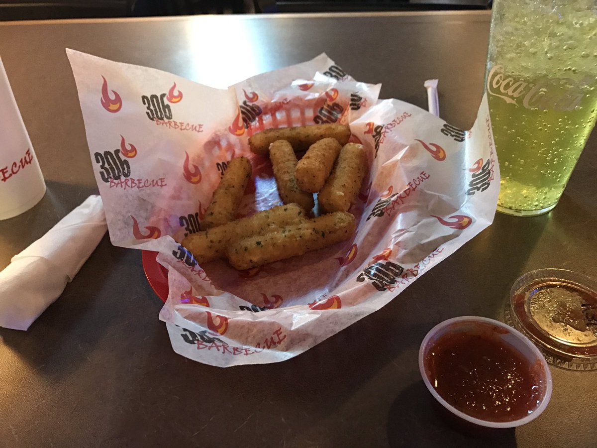 DrewD977ESPN's tweet photo. More great food at @306BBQ (Greenbrier); 👍🏻 #Appetizers Shrimp w/hushpuppies &amp; mozzarella sticks 🔥🔥@JBurgreen067 #TalkinBall @977ESPN https://t.co/8UN9v9v25a
