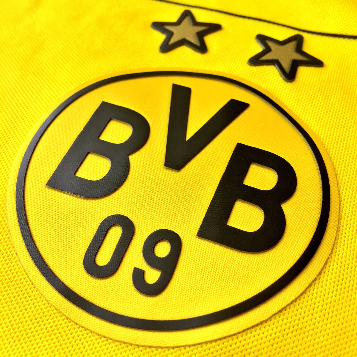 Carlos_Ponz's tweet photo. Venga, @BVB
Mucho cariño desde México, con todo en esta #ChampionsLeague

#EchteLiebe https://t.co/Vn6kW6LBWi