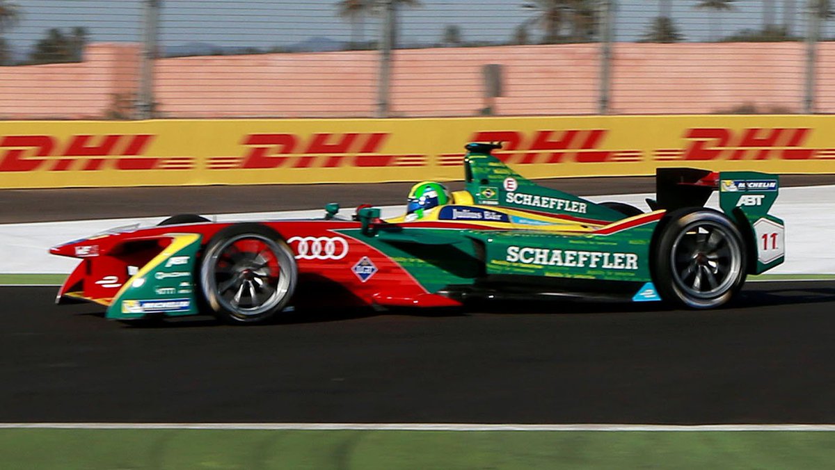 Help #LucasdiGrassi 🇧🇷 go even faster in the #BAePrix 🇦🇷 by retweeting this to vote for his #Fanboost 👌 ⚡ #FormulaE #LeagueofPerformance