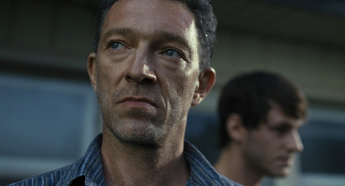 mylittleruin's tweet photo. Rok temu świętowałam z nim urodziny, tym razem spędziliśmy razem #Walentynki. #VincentCassel jak zwykle niezastąpiony. #ToTylkoKoniecŚwiata https://t.co/A7fpKSsguJ