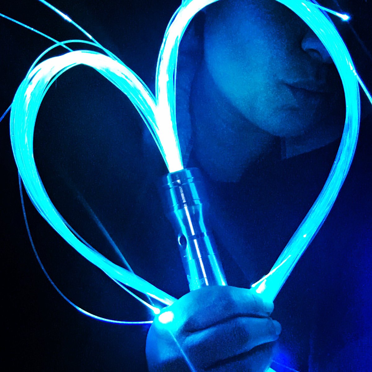 PLURparties's tweet image. Happy Valentine's Day ❤
#fiberflies #flowlove #showmeyourtrails #whip #loveandlights