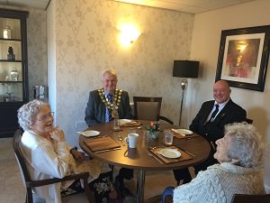 CareIndustryNew's tweet photo. 'We enjoyed our visit and being able to look around the home' #Kirklees Mayor after #Homfirth #carehome visit https://t.co/KLA4aHPAsT https://t.co/WqPH03mH0r